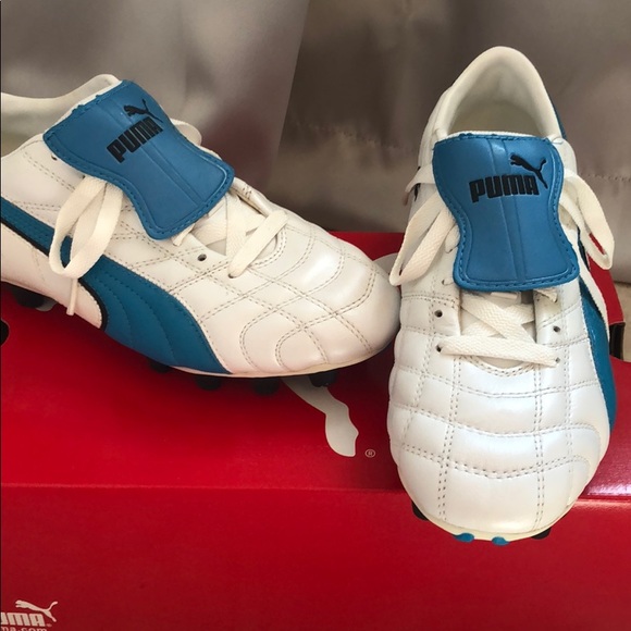 Puma Shoes - Puma Soccer Cleats